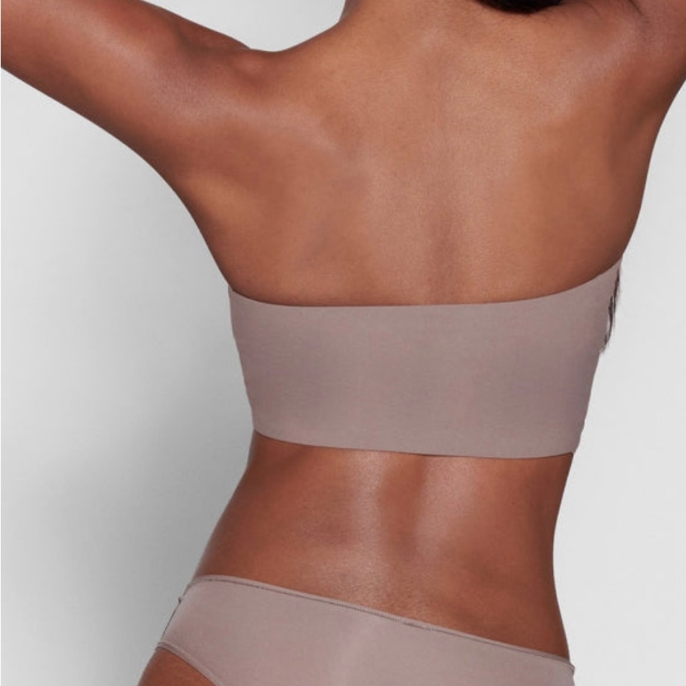 SKIMS fits everyone bandeau - Umber XL - Picture 4 of 4
